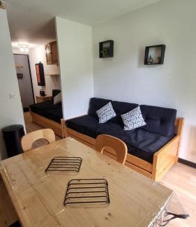 Habere-Poche Apartment | Appartement de station rénovée avec parking