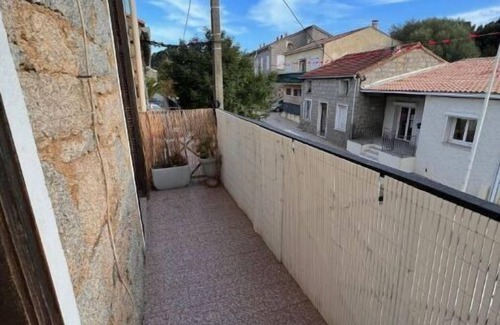 Pinarellu Apartment | Appartement de Village, Proche de la Rivière, de la Plage et des Commerces !