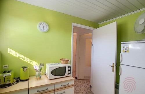 Lamalou-les-Bains Apartment | Appartement F2 avec Wifi, ascenseur près des Thermes - FR-1-451-139