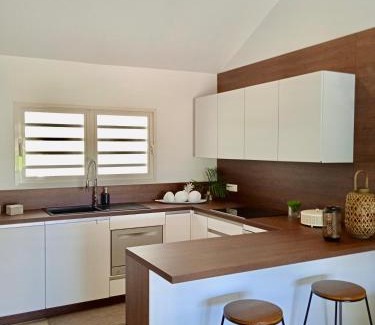 Punaauia Apartment | Appartement F2 indépendant, plages 5 min à pied