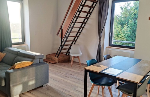 Beaupreau-en-Mauges Apartment | Appartement Duplex Dans une Ancienne Usine