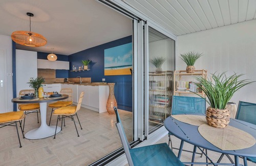 Les Sables d'Olonne Apartment | Appartement central, vue mer époustouflante.