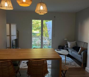 Saint-Brevin-les-Pins Apartment | Appartement d'Exception à 20m de la Plage Votre Évasion Parfaite