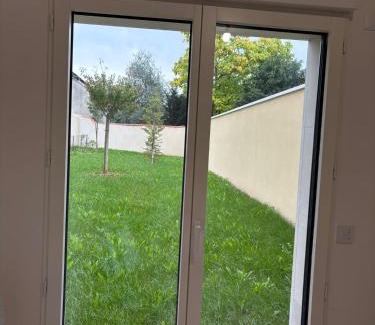 La Varenne Saint-Hilaire Apartment | APPARTEMENT ST MAUR DES FOSSES proche quai de la Marne