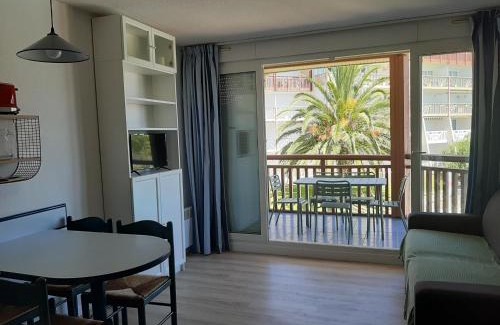 Vieux-Boucau-les-Bains Apartment | Appartement Duplex T2 avec Piscine à Vieux-Boucau, Proche Plage - FR-1-239-769