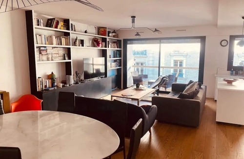 Neuilly-sur-Seine Apartment | Appartement Luxueux à 10 min des Champs-elysées
