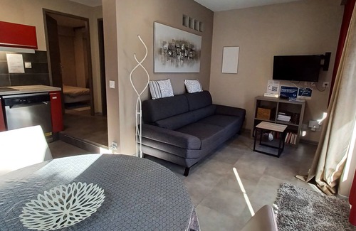 Ribiers Apartment | Appartement Lavande sur Jardin Entre Sisteron et Gorges de la Méouge