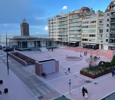 Knokke Apartment | appartement Lichttorenplein met garage