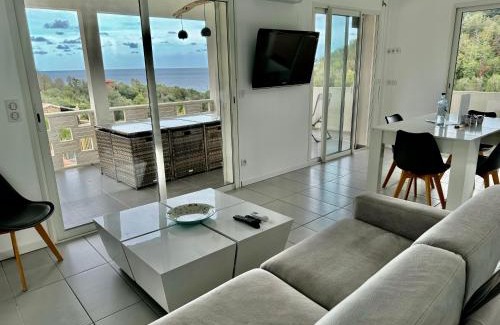 Sari-Solenzara Apartment | Appartement Mare è Machja vue mer