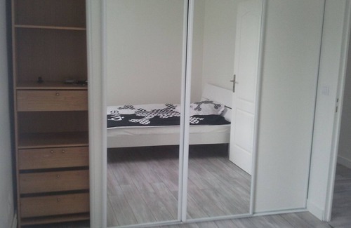 Cote Ouest Ormeaux Apartment | Appartement Meublé à 5 Minutes de la Gare , à Quelques Stations Tram de la Plage
