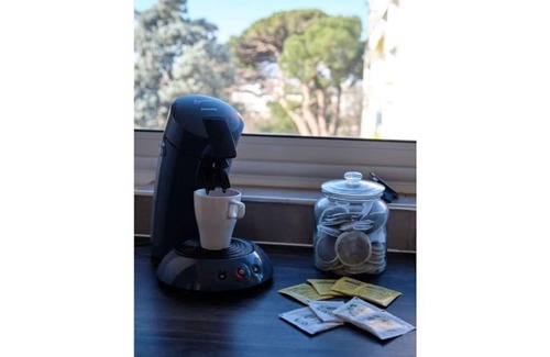 Ancely Apartment | Appartement Moderne à Côté du Tramway