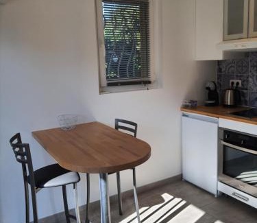 Perols Apartment | Appartement Pérols Centre