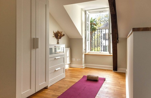 Jurancon Apartment | Appartement Pour 4 Personnes Dans Domaine Avec Piscine, Boulodrome et Parc!