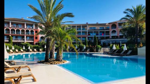 Les Issambres Apartment | Appartement Premium face à la baie de St-Tropez à 100m de la plage