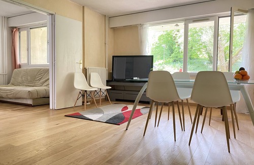 Champagne Apartment | Appartement Proche de Courtabœuf/Saclay/Massy