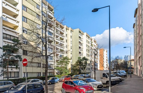 Leon Blum - Bon Coin Apartment | Appartement Réguillon - Welkeys