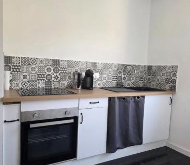 Salernes Apartment | Appartement spacieux et lumineux