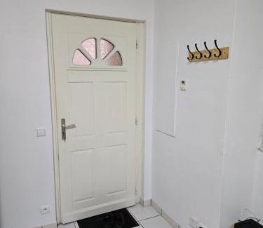 Oloron-Sainte-Marie Apartment | Appartement -T3