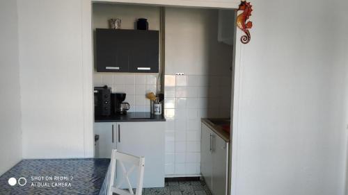 Bas-Vernet Apartment | APPARTEMENT T2 ,1 chambre,Parking,balcon,vue montagne,près arrêt bus et centre ville