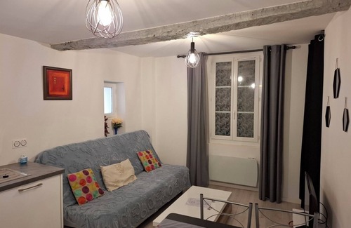 Les Arcs-sur-Argens Apartment | Appartement T2 de 40m2, Rénové au Cœur de la Ville Médiévale des Arcs Surargens