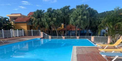 Sainte-Anne Apartment | APPARTEMENT T2 ROUTE DES SALINES