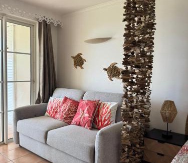 Gros Raisins Apartment | Appartement Ti-Paradis - RDC
