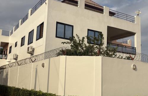 Lome Apartment | Appartement TK