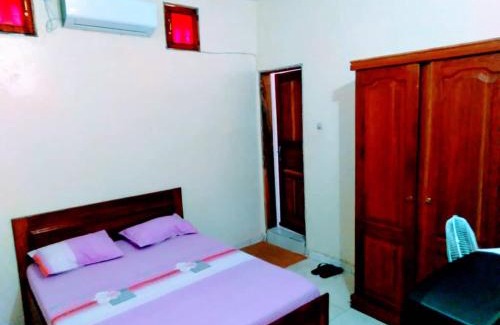 St. Louis House | Appartement trois chambres salon