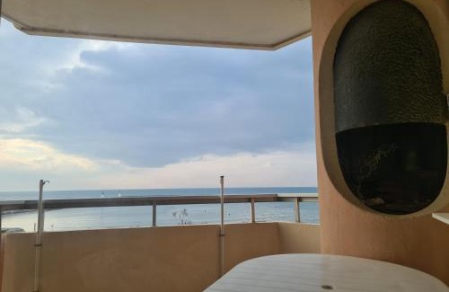 Carnon-Plage Apartment | Appartement vue mer/Carnon Plage