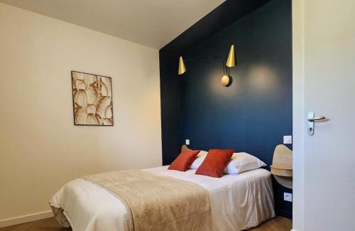 Aix-les-Bains Apartment | Appartements LE 56, calme, entre ville et lac - SEJOURAIXLESBAINS