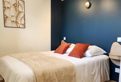 Aix-les-Bains Apartment | Appartements LE 56, calme, entre ville et lac - SEJOURAIXLESBAINS