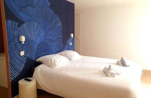 Centre Ville Apartment | Appartment with terrace and Jacuzzi Pyramid view