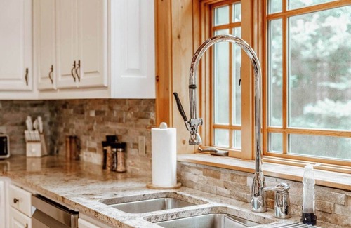 Banks County Cabin | Apple Pie Lodge - Modern Luxury