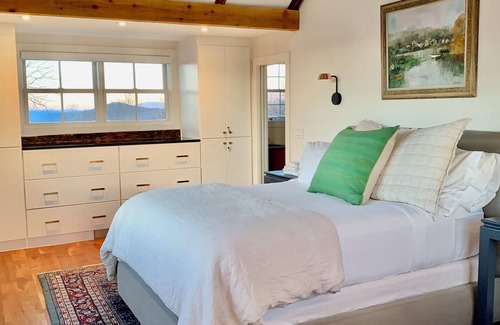 Warren Other | Apple Tree Farmhouse in Warren, Vermont