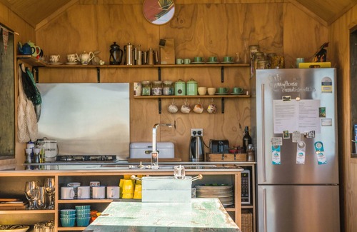 Richmond House | Appleby House & Rabbit Island Huts