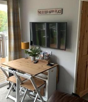 Bont Newydd Apartment | Appley Lodge Glan Gwna