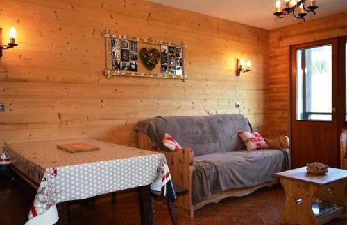 Le Grand-Bornand Apartment | Appt avec cheminée, balcon sud et parking au Grand-Bornand - FR-1-241-213