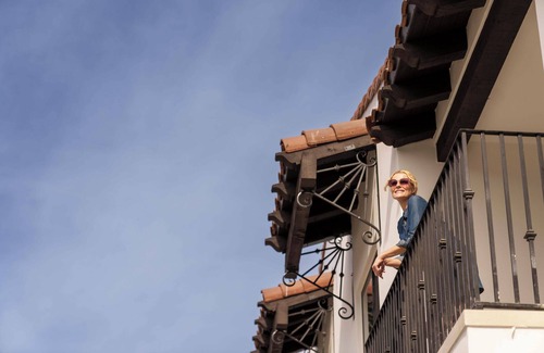 Desert Club Estates Apartment | April Special - 3000/mth - Last Minute Deal - Coachella/Stagecoach