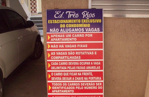 Cabo Frio Apartment | Apt 200 meters from Praia do Forte, Building 3 Rivers