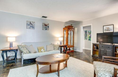 Ogden Apartment | Apt 3 Mi to Dtwn Ogden! Pet-Friendly Backyard