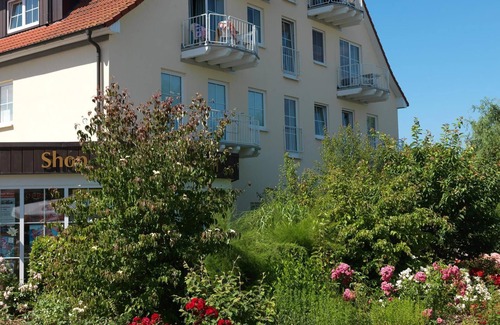 Gollwitz Apartment | Apt. GOLLIN - Cozy living just 400 meters from the natural beach.