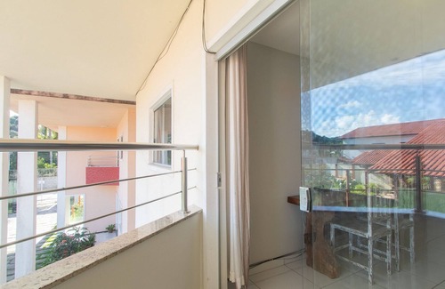 Taperapua Beach Apartment | Apt in Condo w/Pool 850m From the Beach - Srr0007