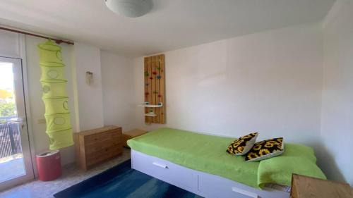 Vueltas Apartment | Apt ManRey 2B - Zafiro