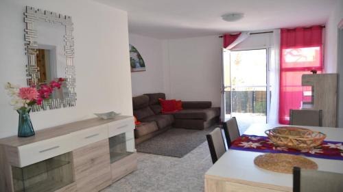 Vueltas Apartment | Apt ManRey 2B - Zafiro