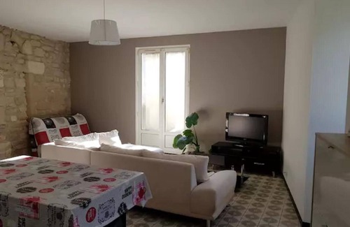 Chasseneuil-du-Poitou Apartment | Apt t3 2-6 pers avec jardin à 3 min du futuroscope
