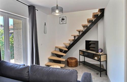 Evian-les-Bains Apartment | Apt type 3 en Duplex sur EVIAN les Bains vue lac