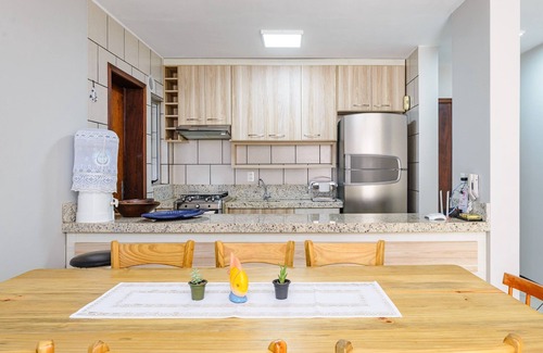 Mariscal Apartment | Apt w/Balcony 250m Mariscal Beach Cra304