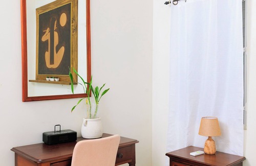 Vista Del Mar Apartment | Apt w/complimentary ride to airport -Ladyville Lam