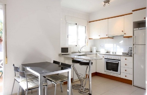 Jesus Pobre Apartment | Apto. Albatross - Two Bedroom Apartment, Sleeps 4