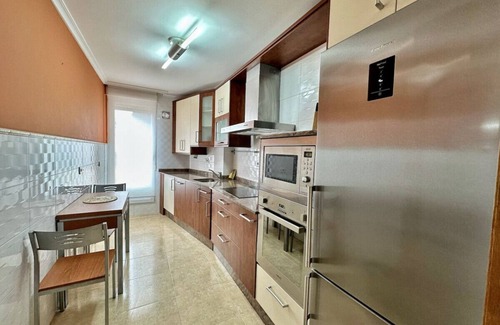 Santona Apartment | Apto céntrico con garaje - Abad Paterno 3008